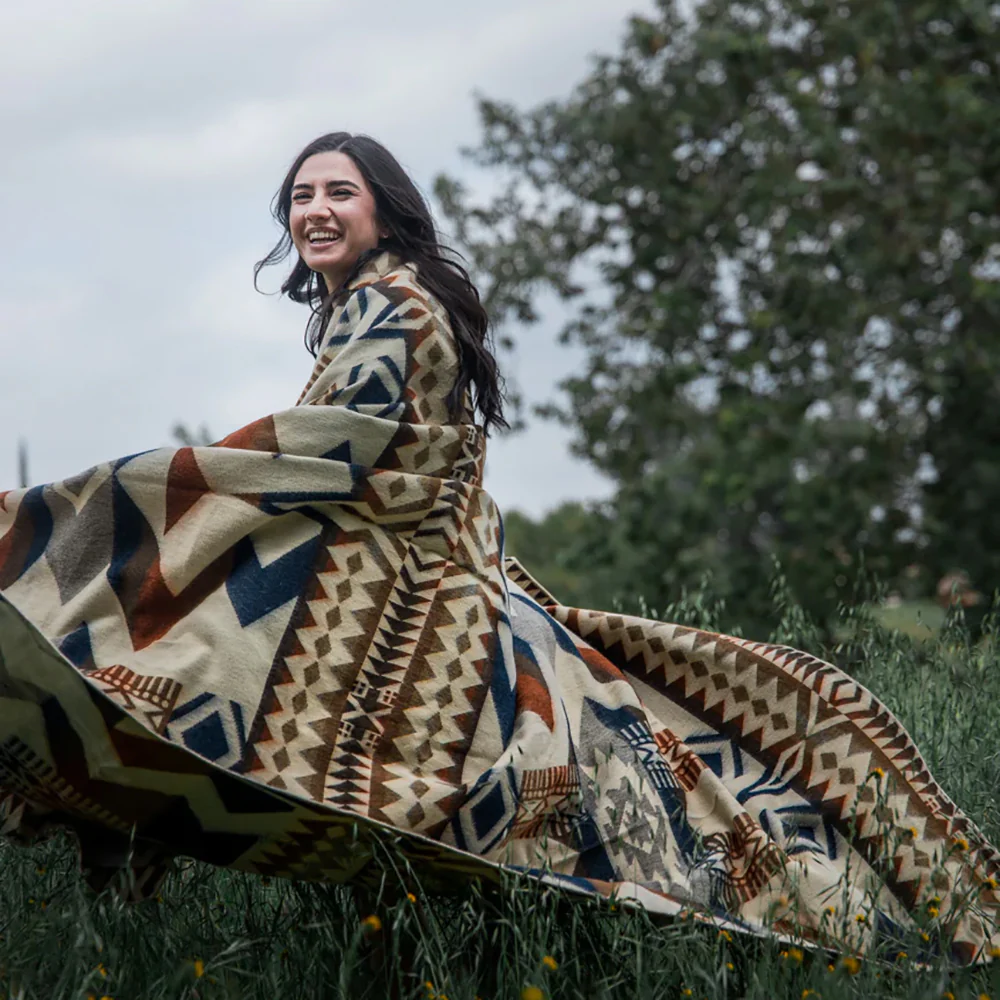 Awa Blanket - Earth - Image 2