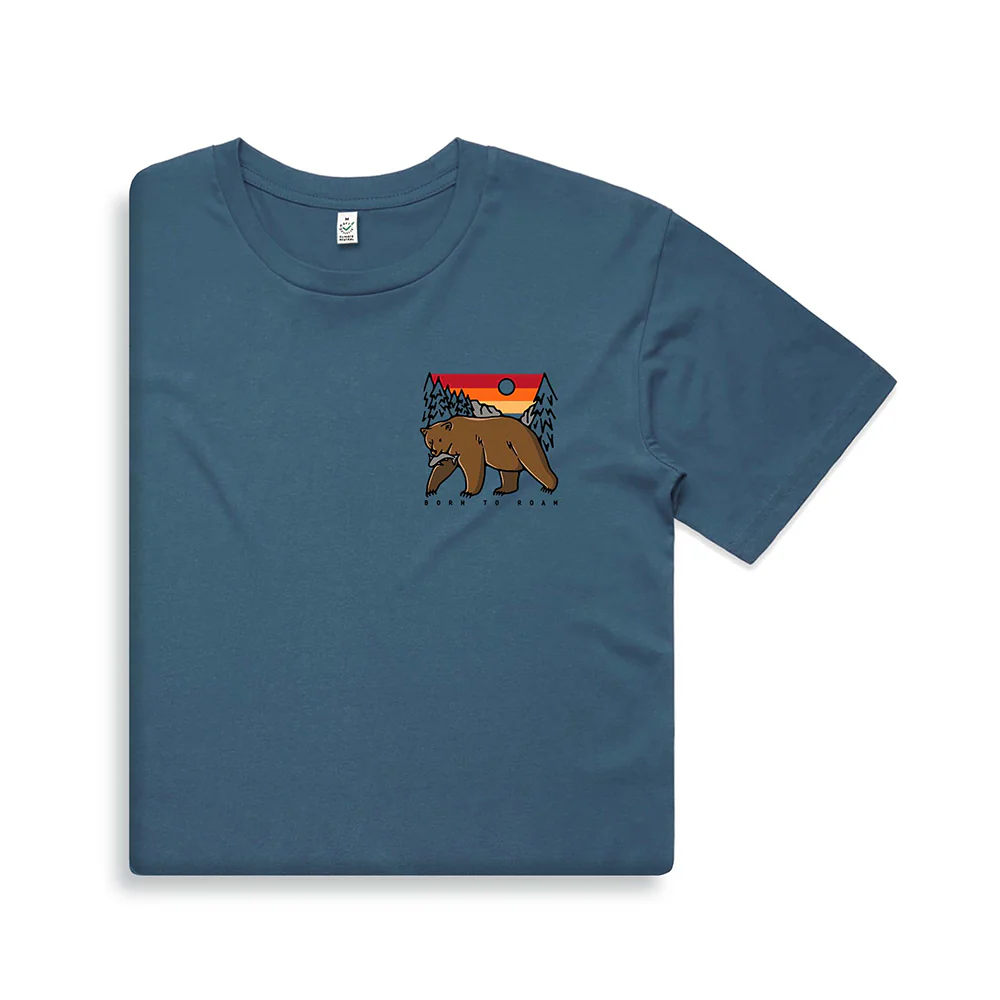 Born to Roam T-shirt / Pocket Print - Image 4
